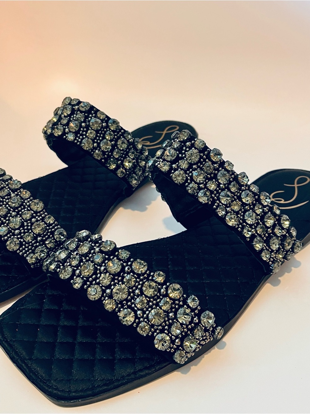 NWT Sam Edelman Ezel Black Quilted Crystal and Suede Slide Sandals - Picture 4 of 8